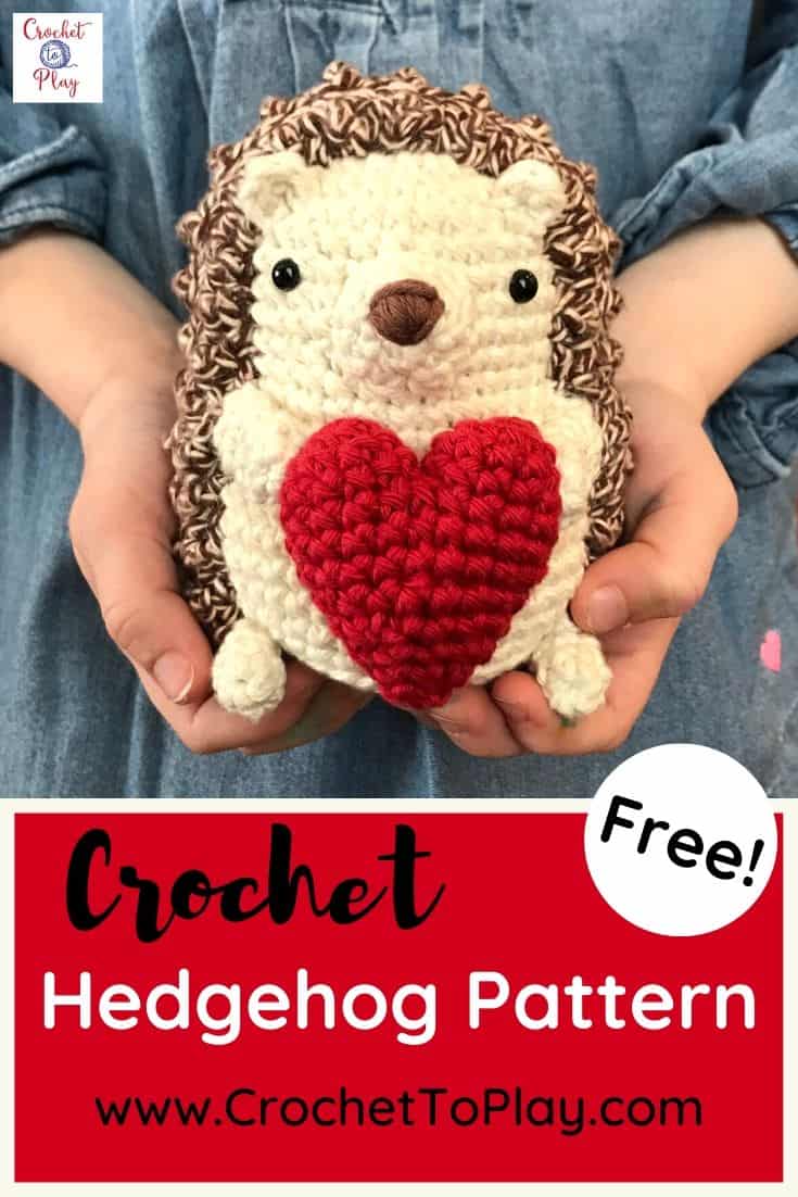 hedgehog holding heart